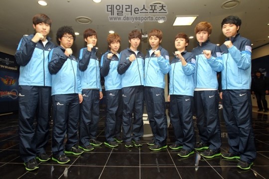 【战报】重庆QGhappy战胜杭州LGD大鹅，挺进败者组第二轮，向前一步，誓要一穿到底！