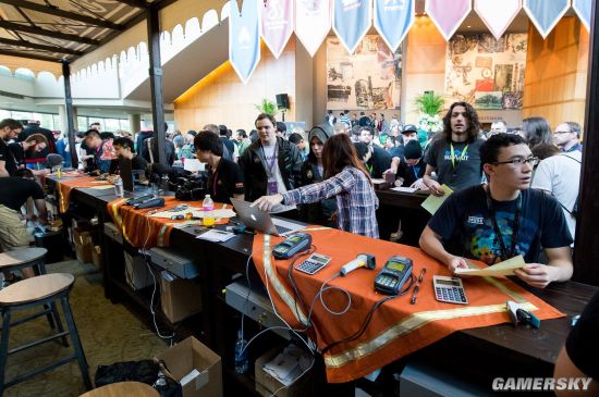 TheShy Ins晒照：谢谢把我的头发和妆都弄得很漂亮